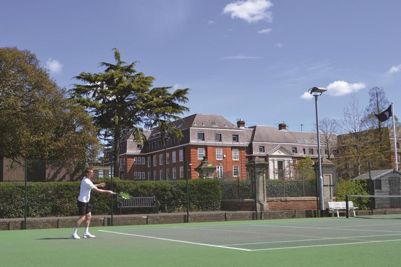 The Lensbury Resort Teddington Dış mekan fotoğraf